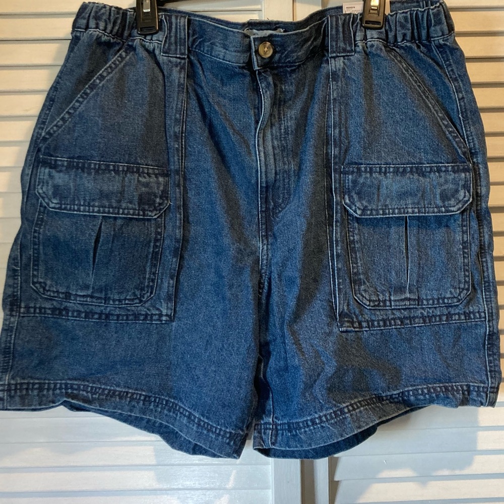 Mens jean cargo shorts 7.5in inseam right above the knee Croft & Barrow size 40